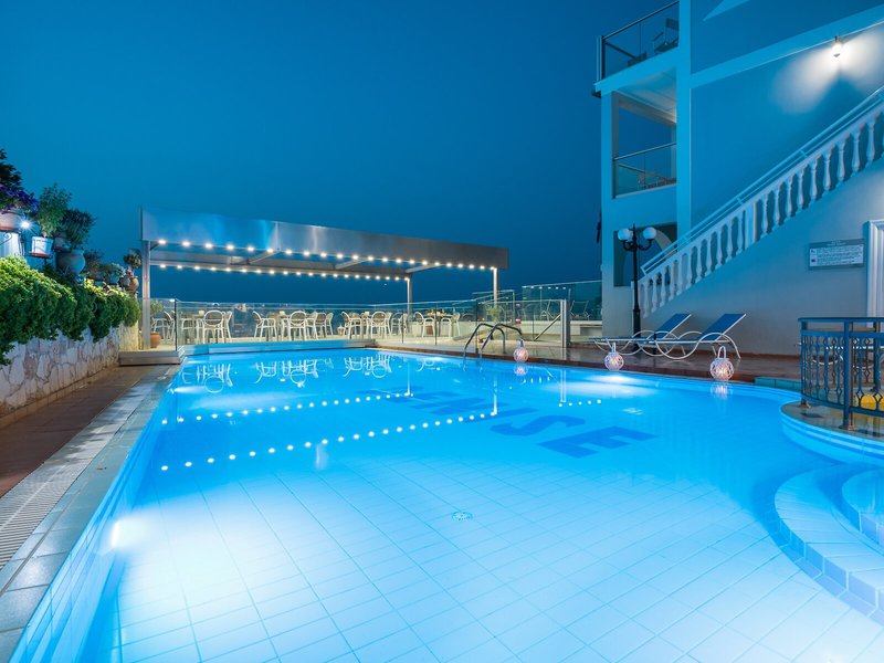 Denise Beach Hotel 23