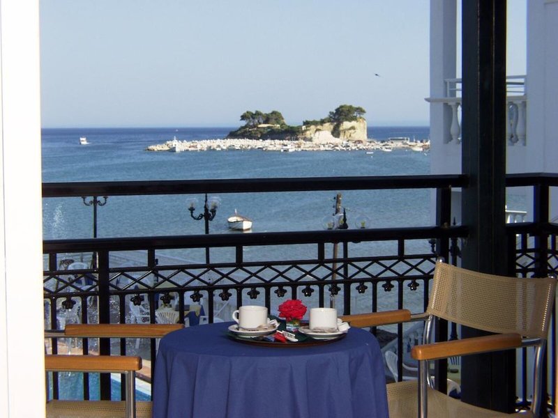 Denise Beach Hotel 28