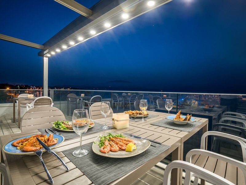 Denise Beach Hotel 30