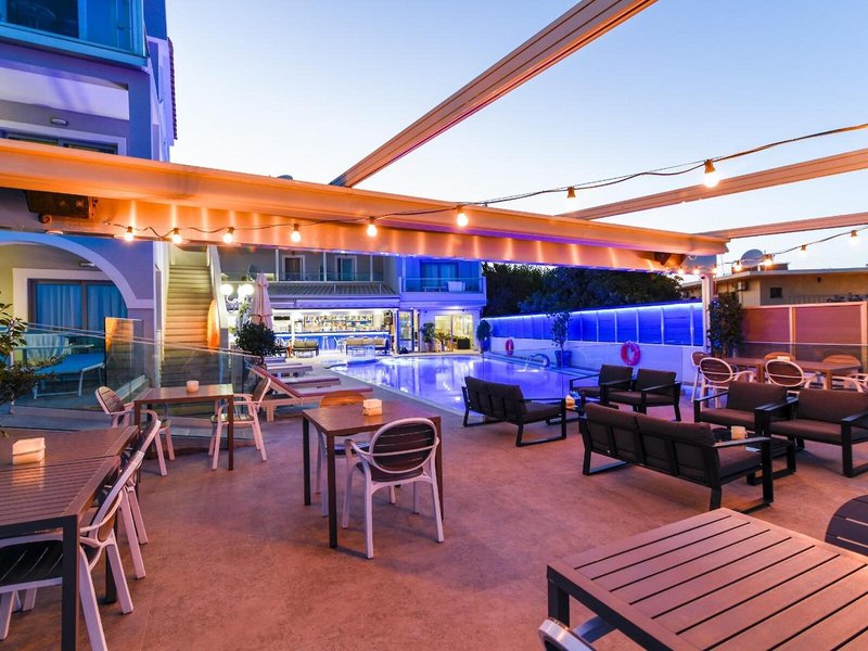 Denise Beach Hotel 31