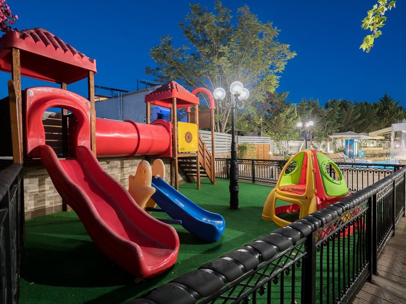 Denise Beach Hotel 38