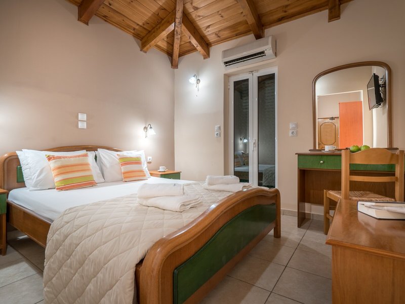 Denise Beach Hotel 41