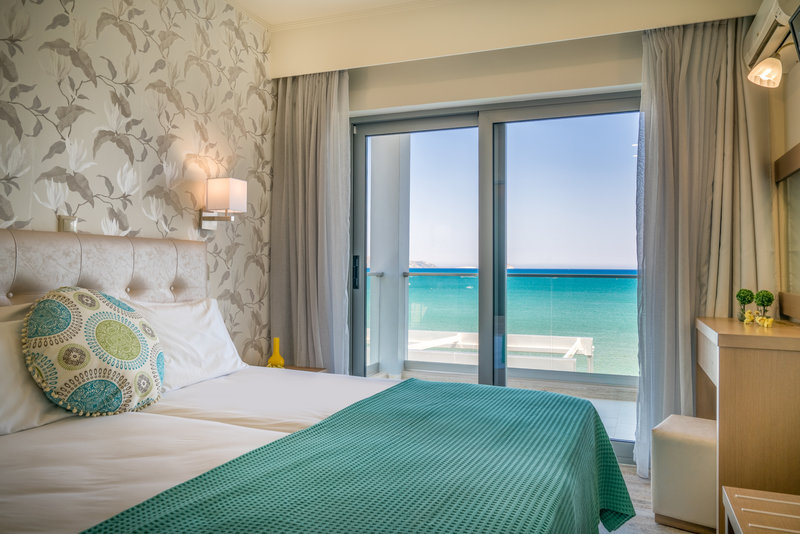 Denise Beach Hotel 1