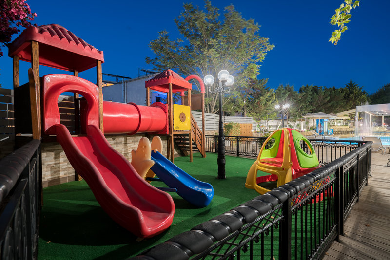 Denise Beach Hotel 11