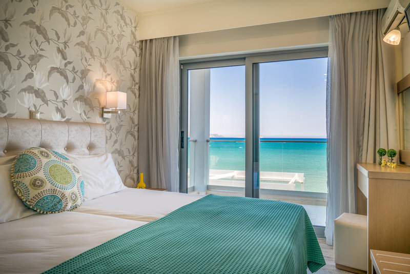 Denise Beach Hotel 5