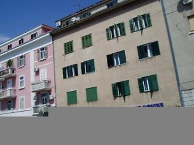 Apartmani Hotel Pavlov 1