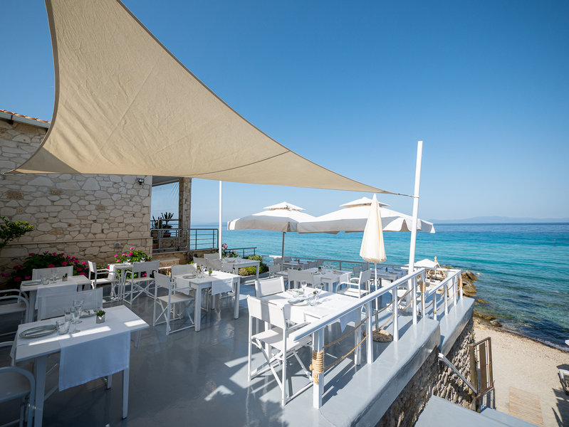 White Suites Resort 8