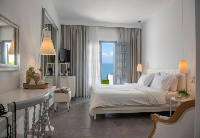 White Suites Resort 22