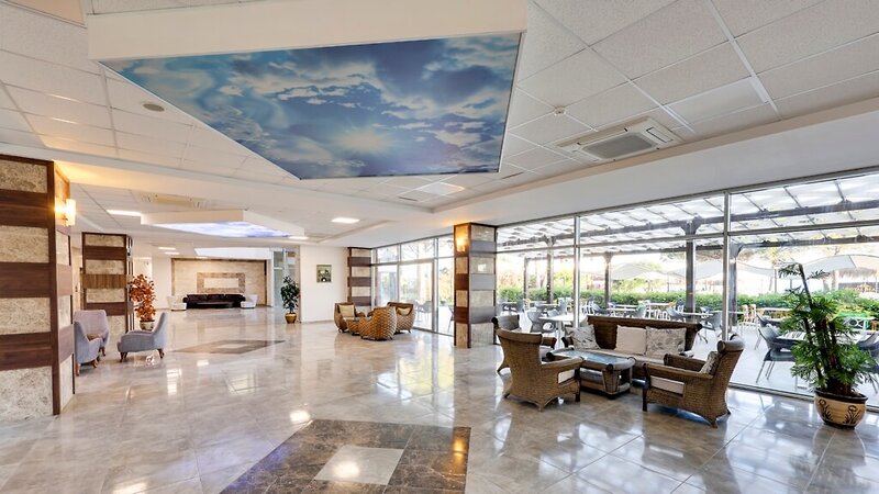 Royal Beach Club Hotel 6