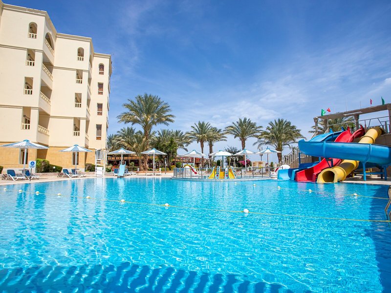 AMC Royal Hotel & Spa 13 - Outdoor Pool