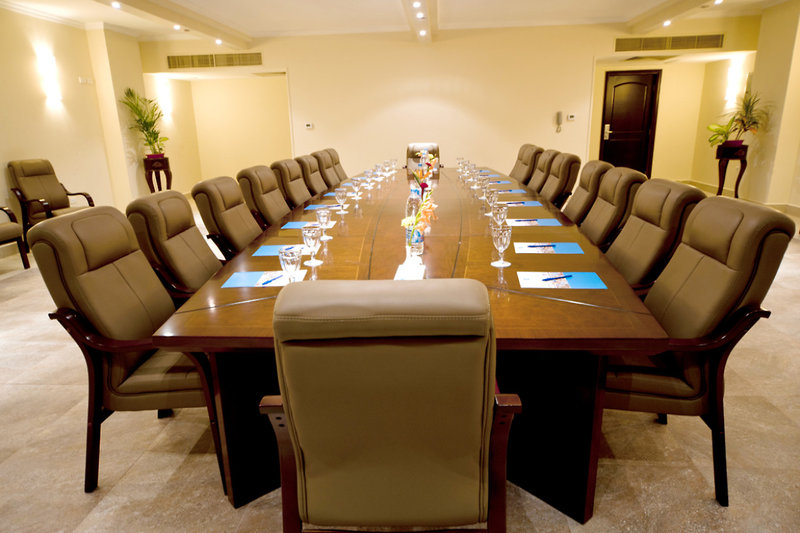 AMC Royal Hotel & Spa 12