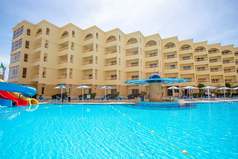 AMC Royal Hotel & Spa 7