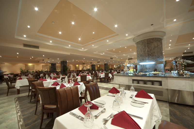 AMC Royal Hotel & Spa 16