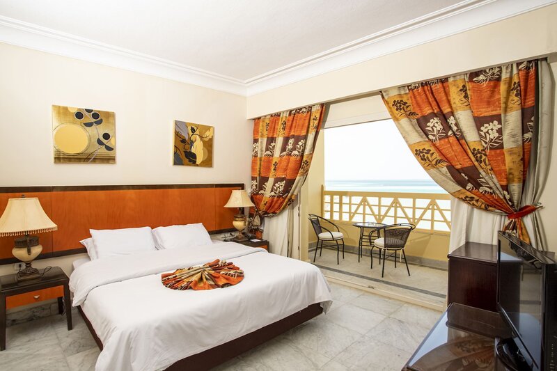 AMC Royal Hotel & Spa 22