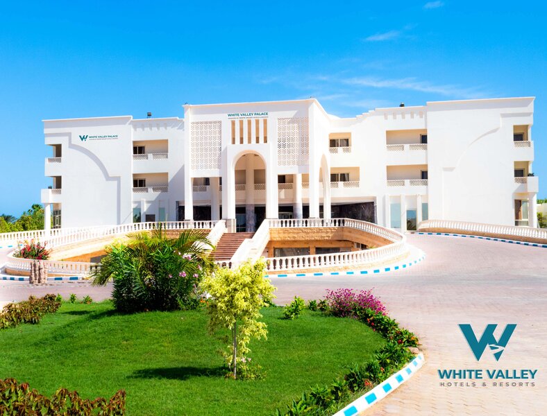 Golden 5 Emerald Resort 1