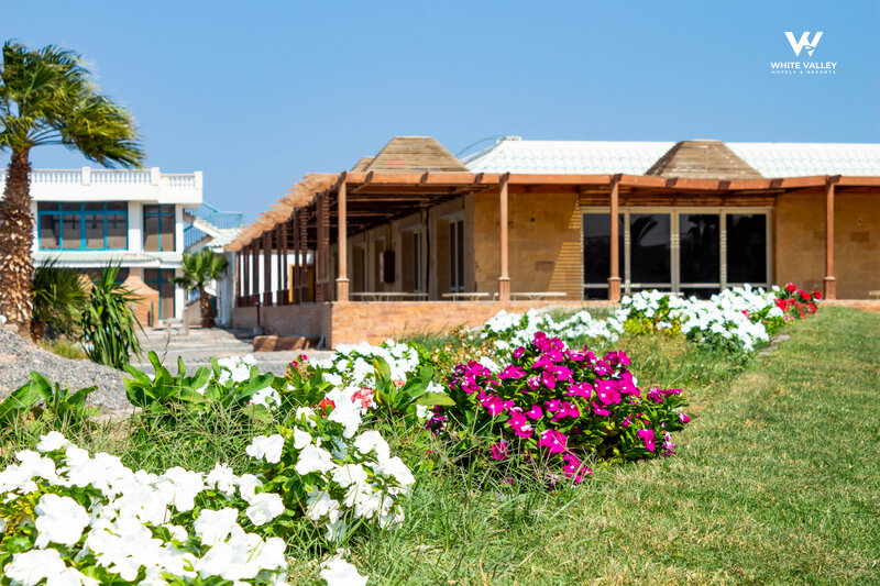 Golden 5 Emerald Resort 9