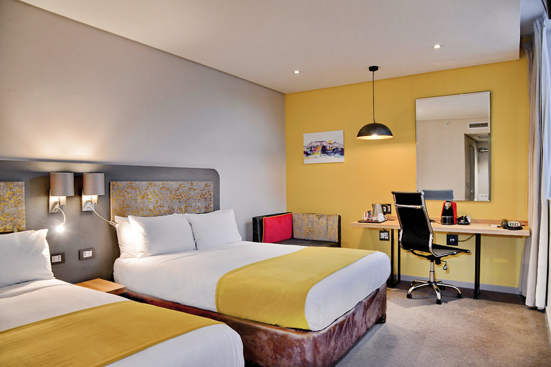 Holiday Inn Cape Town 4 - Room Example