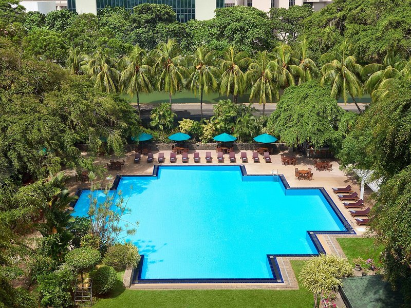 Cinnamon Grand Hotel 7