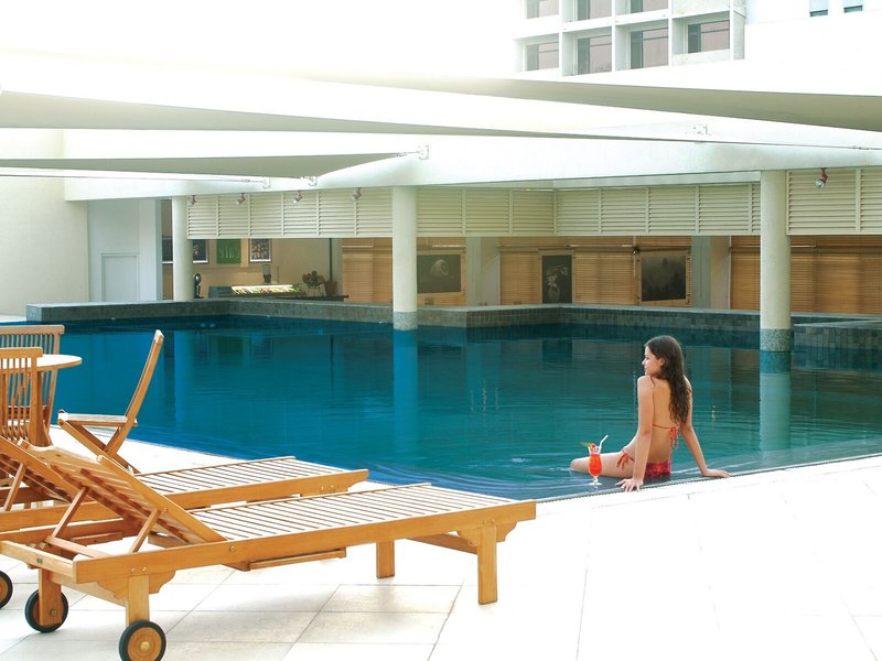 Cinnamon Grand Hotel 8