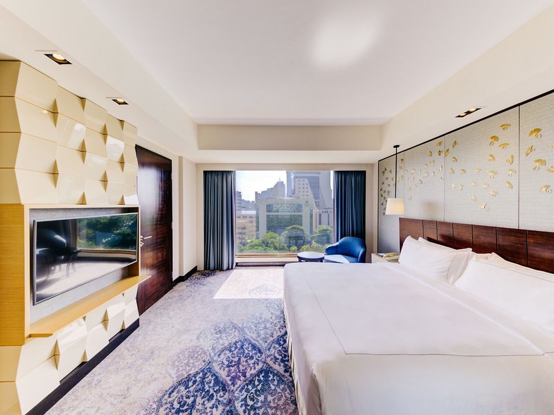 Cinnamon Grand Hotel 29