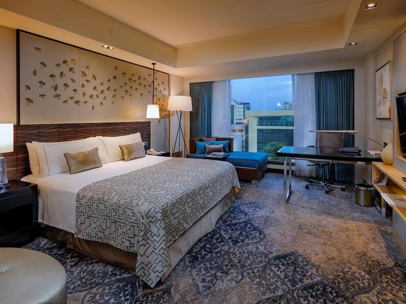 Cinnamon Grand Hotel 35