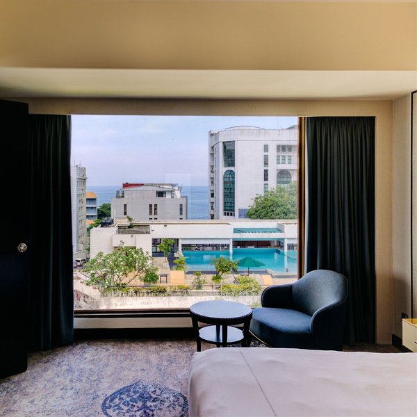 Cinnamon Grand Hotel 36