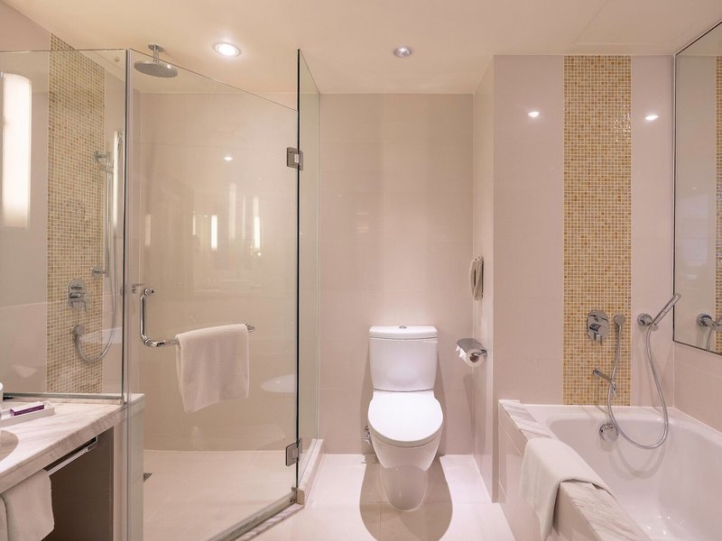 Cinnamon Grand Hotel 38