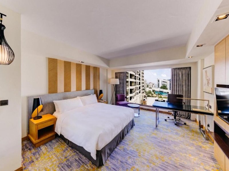 Cinnamon Grand Hotel 50