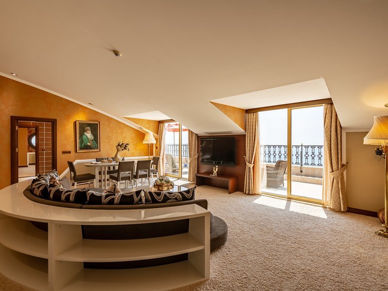 Harrington Park Resort 38