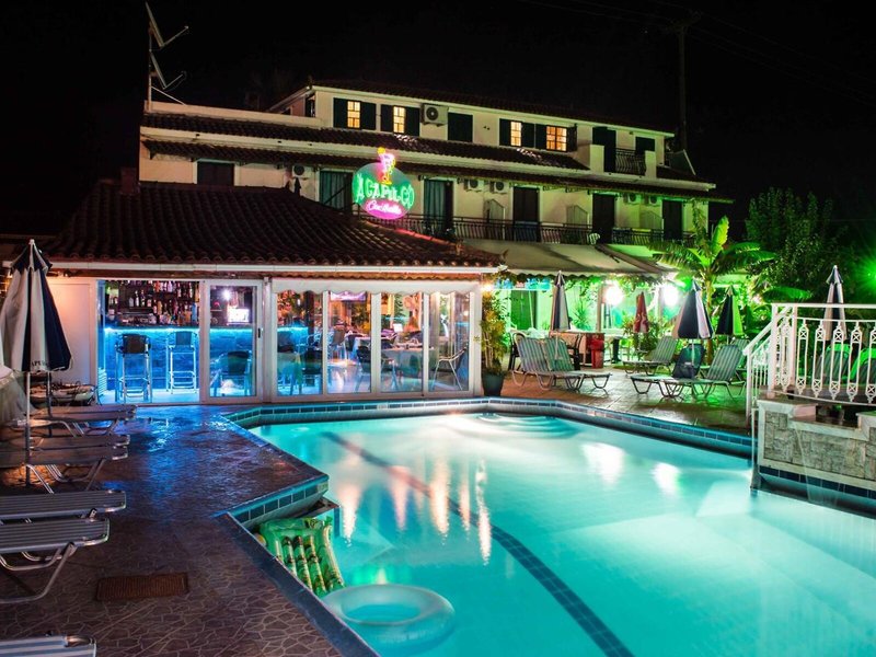 Acapulco Marinos 1 11