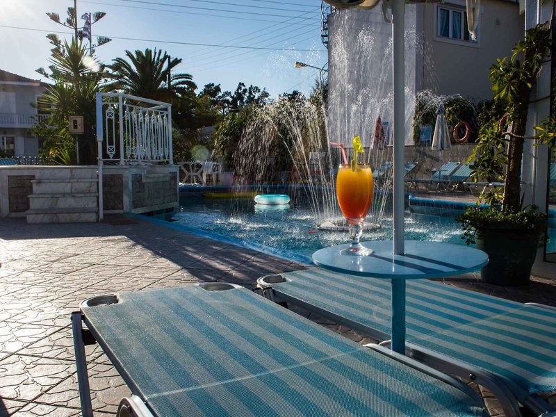 Acapulco Marinos 1 13