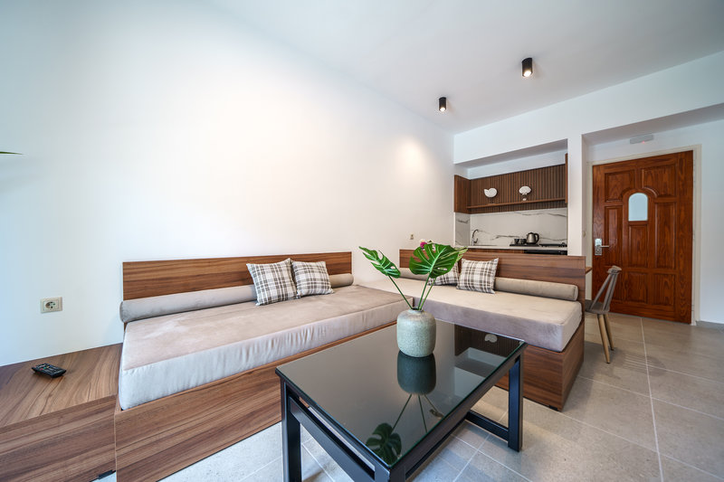 Amalia Apartments 13