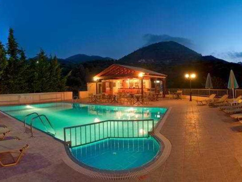 Elpis Studios & Appartements 17