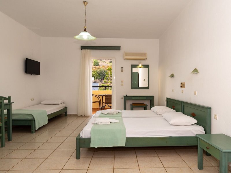 Elpis Studios & Appartements 43