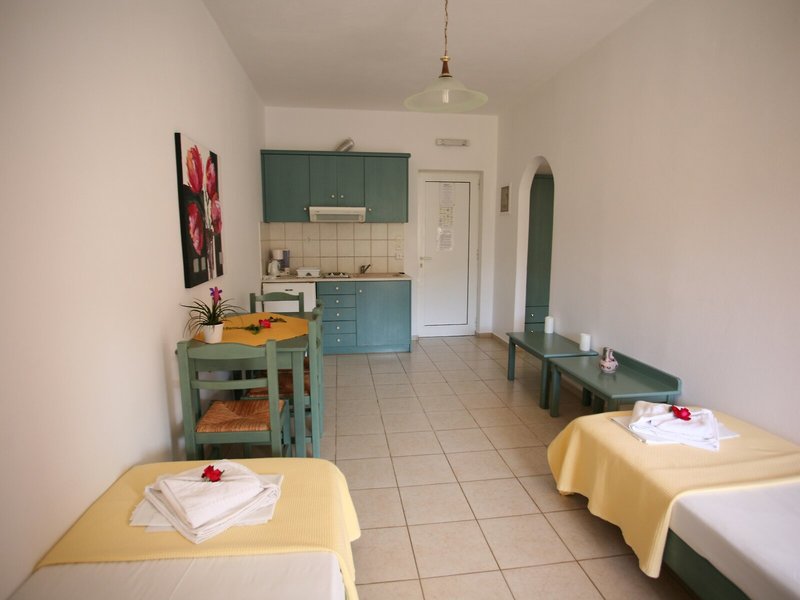 Elpis Studios & Appartements 45