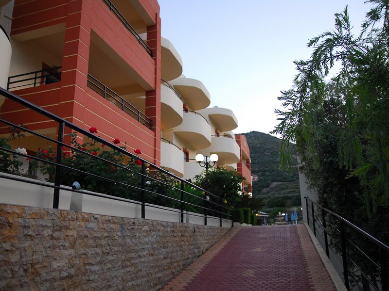 Elpis Studios & Appartements 2