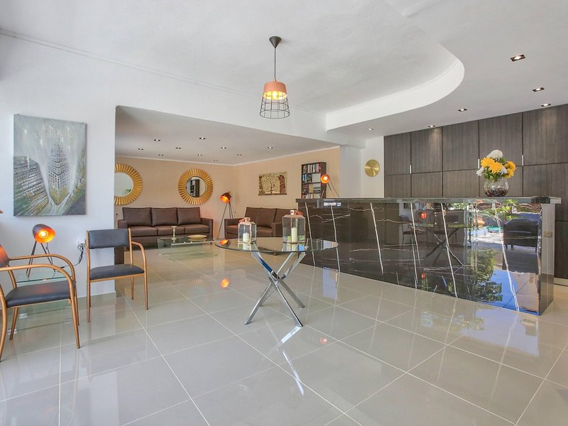 Happy Days 24 - Lounge / Lobby