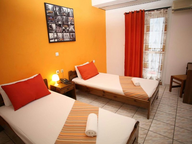 Happy Days 38 - Room Example