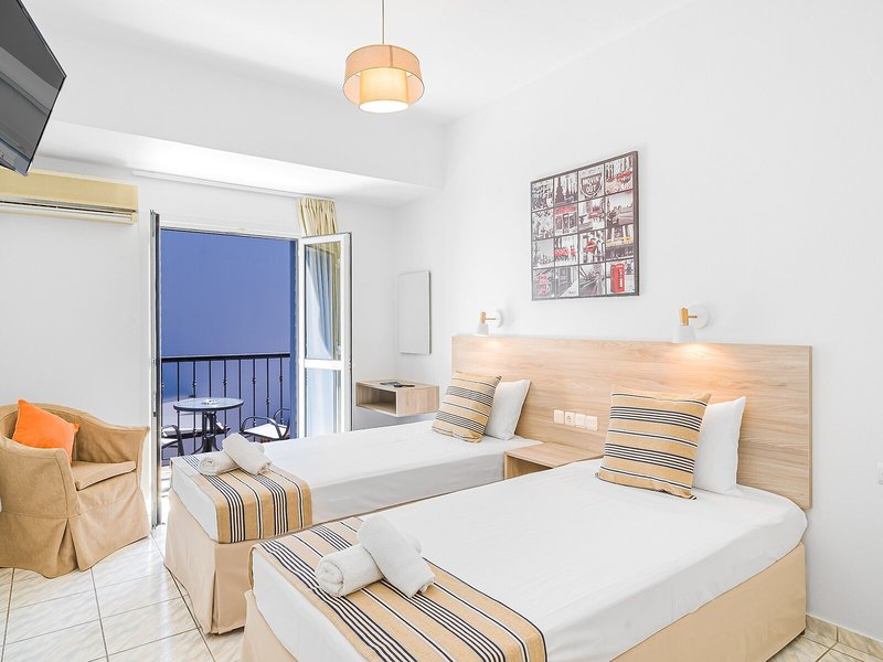 Happy Days 39 - Room Example