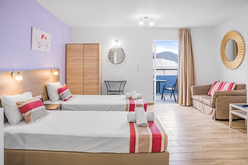 Happy Days Studios 12