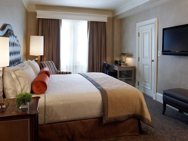 The Lenox 8