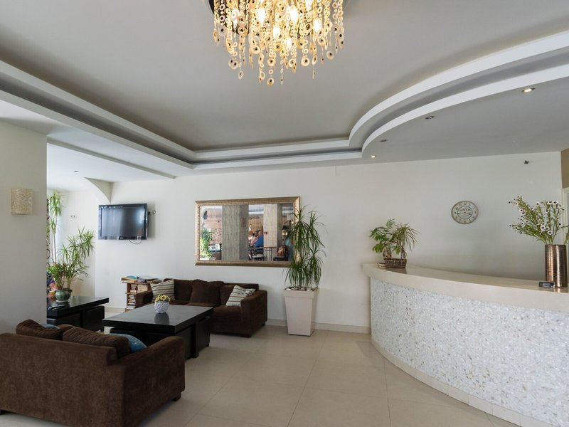 Zante Plaza Hotel & Apartments 8