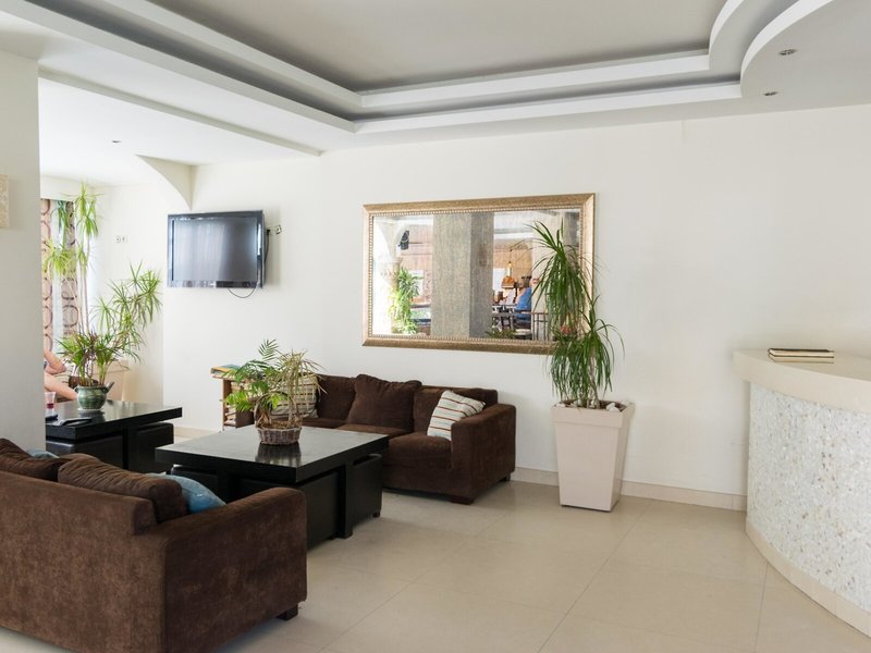 Zante Plaza Hotel & Apartments 9