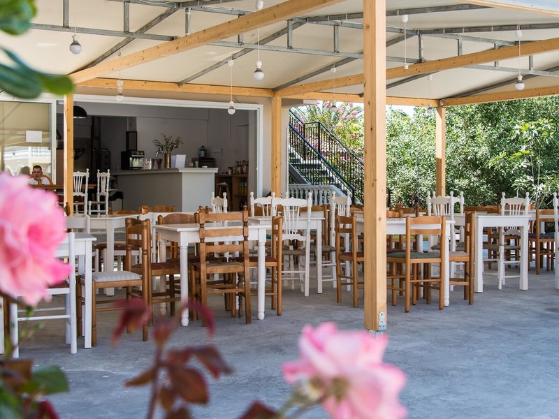 Zante Plaza Hotel & Apartments 11