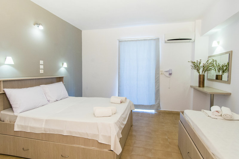 Zante Plaza Hotel & Apartments 4