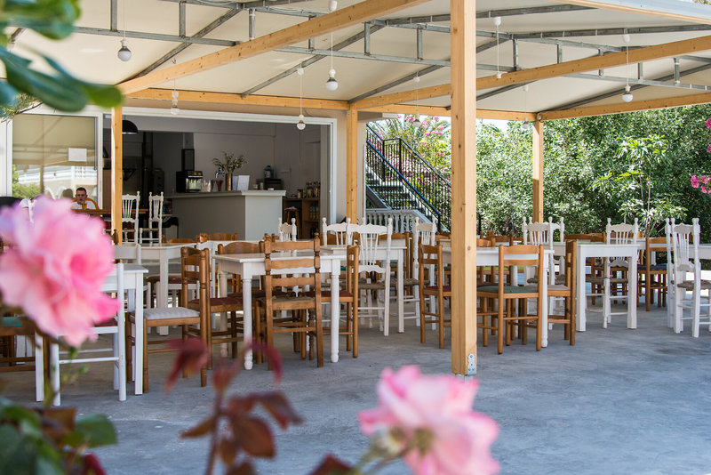 Zante Plaza Hotel & Apartments 8