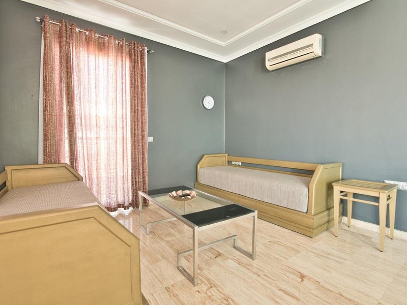 Appart Hotel Founty Beach 39 - Room Example
