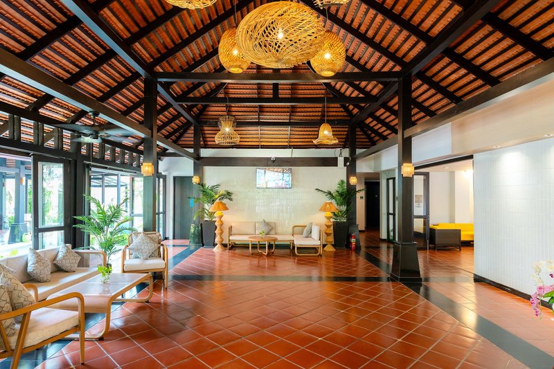 D Varee Mai Khao Beach  5