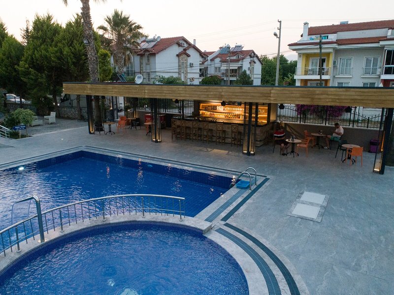 Nevada Hotel & Spa 14