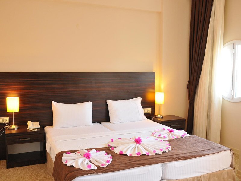 Nevada Hotel & Spa 26